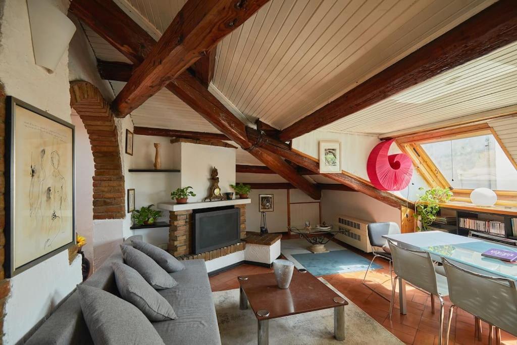 Enjoy - Borgomagno Attic Studio Appartamento *