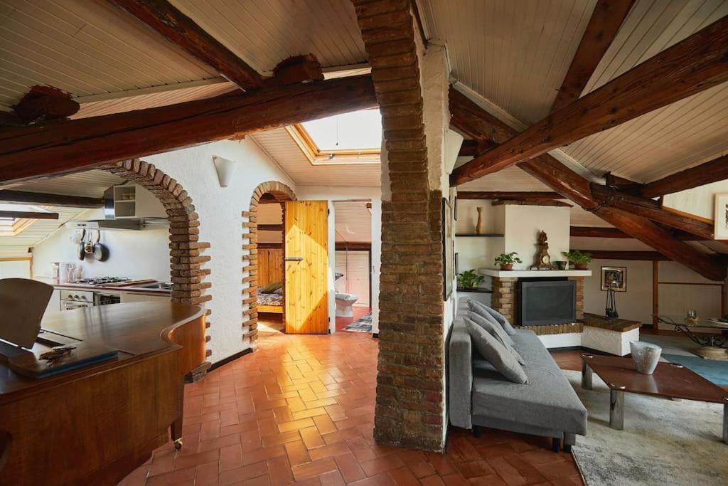 Apartment Enjoy - Borgomagno Attic Studio